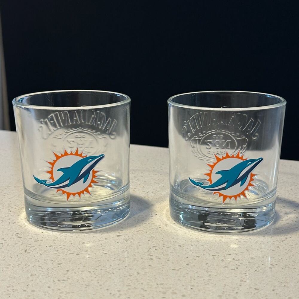 Jack Daniel’s Miami Dolphins Logo Glass Set